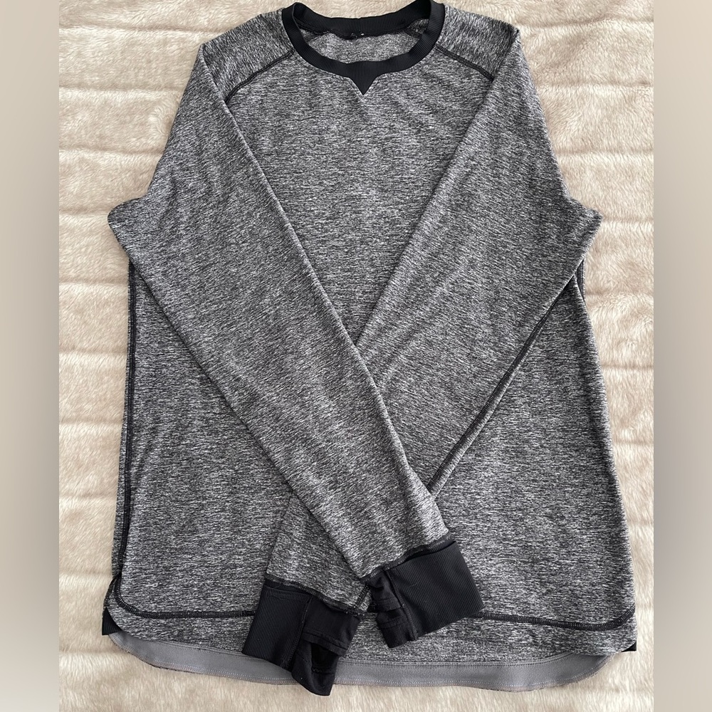 Lululemon Men’s Yoga top